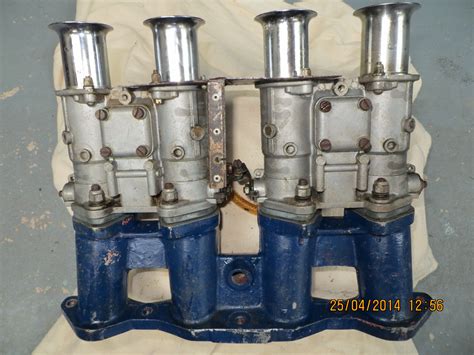 Twin Webber 40 Dcoe Carbs On Ford Manifold Group 6 Sports Cars