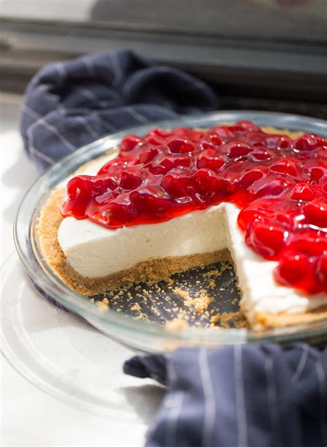 Easy Baked Cheesecake Recipe No Crust Transitioncuisine