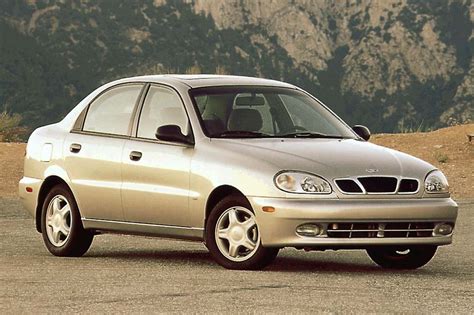 1999 02 Daewoo Lanos Consumer Guide Auto