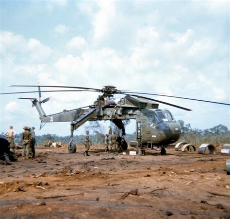 Snapshots From The Vietnam War Sikorsky Skycrane