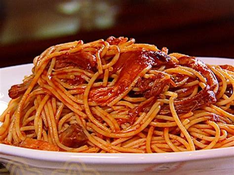 Bbq Spaghetti Recipe The Neelys Food Network