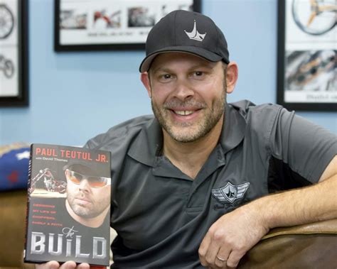 Is married twice and is currently living with girlfriend joannie kay. American Chopper Paul Teutul Jr. Net Worth, Wife, Age, Lawsuit