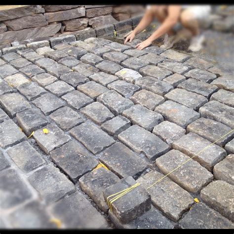He replied that he was actually referring to a residential driveway that his crew was at that point, i thought it a little strange that he had leftover asphalt from a single driveway job, but i didn't ponder it any further. High Street Market: Driveway Update: Cobblestone Apron ...