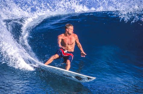 chris davidson surfer death management and leadership