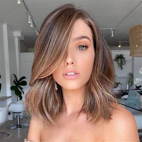 30 Shoulder Length Hairstyles Make You Stylish In Fall Ibaz In 2020