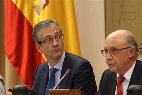 Hernández De Cos Abraza A Pedro Sánchez En época Electoral Y Reconoce