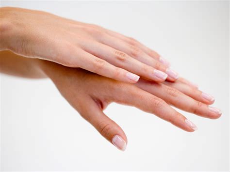 How To Do Hands Massage To Treat Wrinkles And Fine Lines