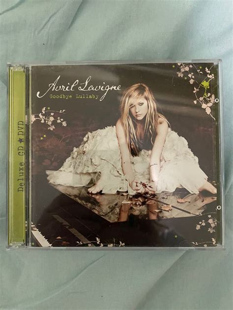 Avril Lavigne goodbye lullaby cd dvd deluxe version 興趣及遊戲 收藏品及紀念品 明星周邊 Carousell