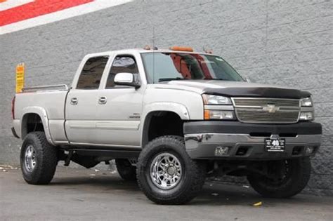 Sell Used 2005 Chevrolet Silverado 2500hd Duramax Fabtech Lift Kit Weld