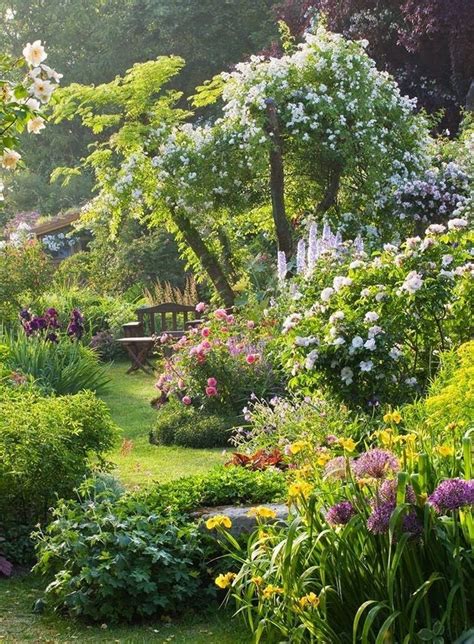 34 Beautiful Garden Design Ideas That You Should Try Now Magzhouse