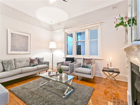 Besondere unterkünfte zum kleinen preis. Living Room | Spaced | Interior design ideas, photos and ...