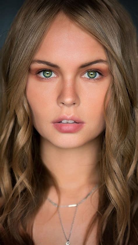 Gorgeous Model Anastasia Green Eyes 720x1280 Wallpaper Blonde Hair