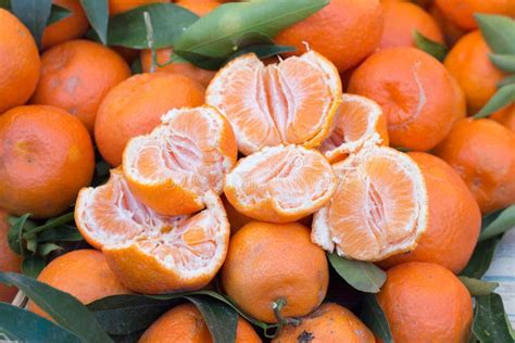 Mandarins On A Market Stall Stock Image Image Of Organic Vitamins