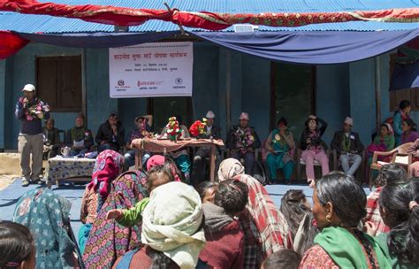 Nepal La Storia Delle Donne Che Si Ribellano Alla Segregazione Quando Hanno Le Mestruazioni