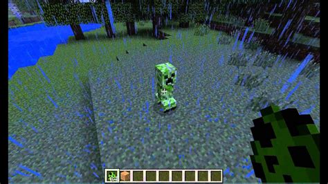 Minecraft How To Transform A Creeper Into A Super Charged Creeper