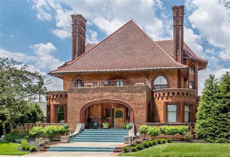 Historic C1895 Sells Mansion In Columbus Oh Reduced To 15m Photos