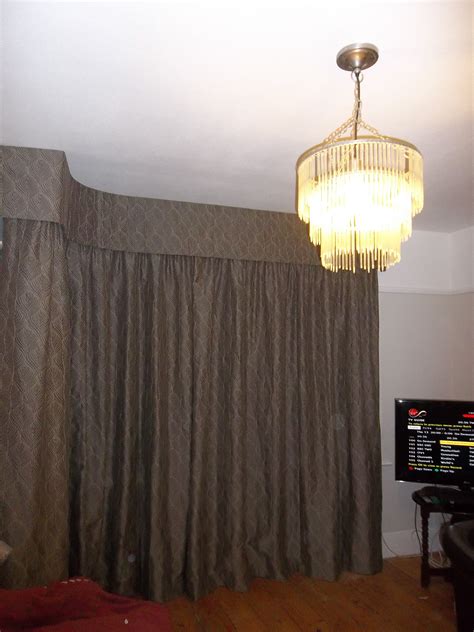 Curtains And Pelmet In A Half Bay Lovely To Look At Pendant Light