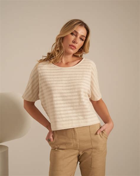 Blusa Ampla De Tricot Textura Busca Na Moda Comfy Casual E Atemporal