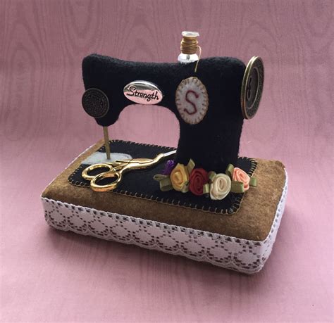 sewing machine pincushion pin cushions patterns pin cushions diy pin cushion