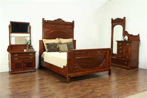 Victorian Antique Cherry & Mahogany 3 Pc. Bedroom Set ...