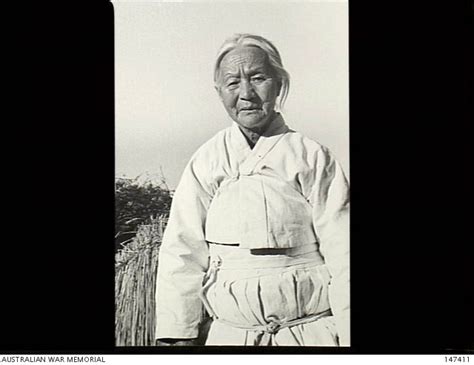 Korea 1951 04 Portrait Of An Elderly Korean Woman Australian War