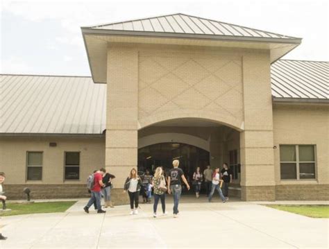 Hampton Schools Returning To Five Days South Arkansas Sun