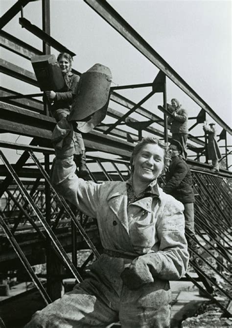 The political consequences of a premature, failed military invasion would likely be fatal to the allied cause. Rarely Seen Photos of World War II ~ vintage everyday