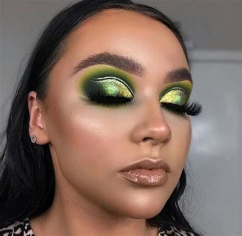 these emerald green makeup looks will brighten up your summer days fashionisers© green