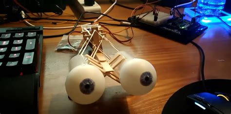 Look At Me With Your Special Animatronic Eyes Hackaday