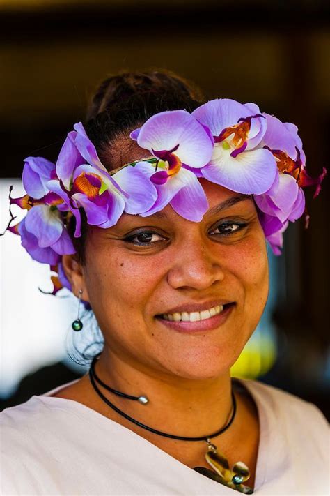 Polynesian Woman Hilton Moorea Lagoon Resort Island Of Moorea