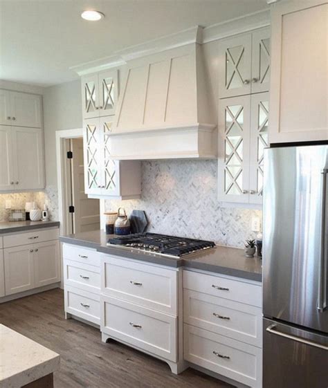20 Stunning Kitchen With Range Hood Ideas Kitchen Cabinets Gorgeous
