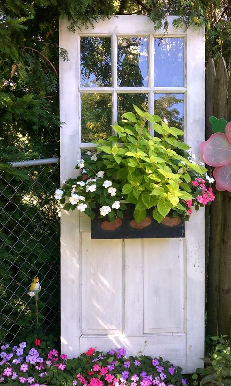 33 Artistic And Practical Repurposed Old Door Ideas Do It Yourself