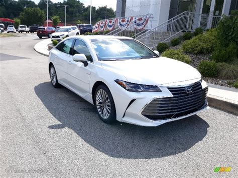 Wind Chill Pearl 2020 Toyota Avalon Hybrid Limited Exterior Photo