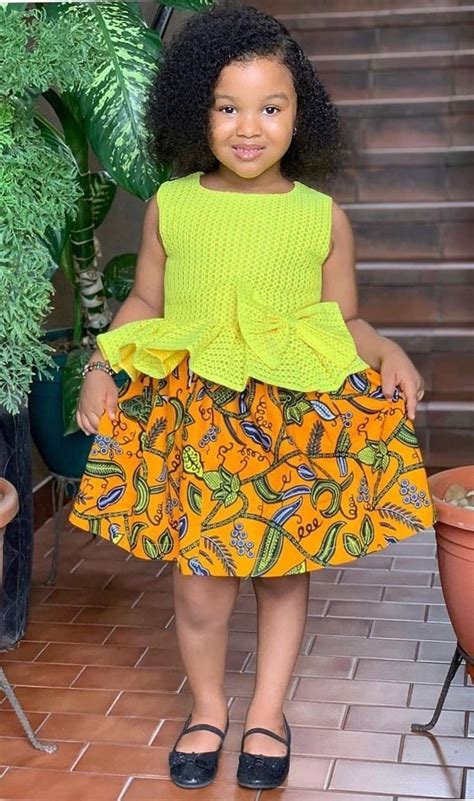 235 results for robe jeune fille. Modele De Robe De Petite Fille En Pagne - Facile à faire
