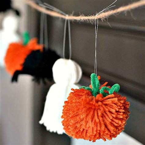 25 Adorable Pom Pom Crafts And Decorations