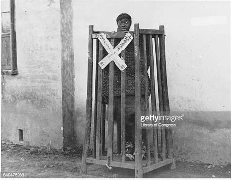 Chinese Torture Photos Et Images De Collection Getty Images