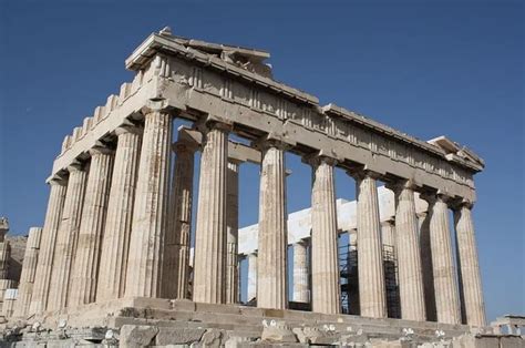 Kuil Parthenon Persembahan Dari Bangsa Yunani Untuk Dewi Athena