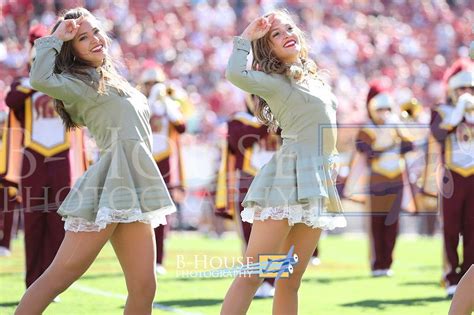 Usc Song Girls Gallery 5 B Housephotography In 2022 Girls Gallery Girl Cheerleading Pictures