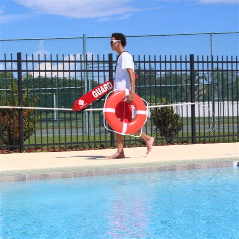 5 Things You Probably Didnt Know About Pool Lifeguards Lifeguard Tv
