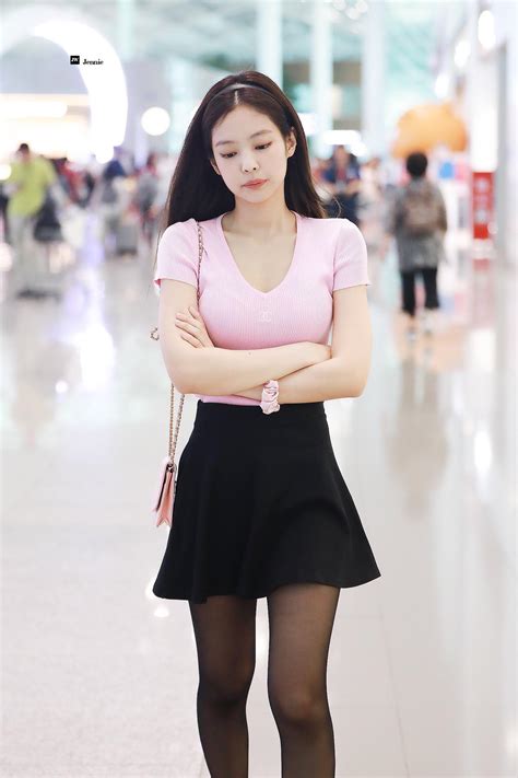 Download and discover more similar hd wallpaper on wallpapertip. Jennie Kim Wallpaper Phone : Download Jennie Kim Blackpink ...