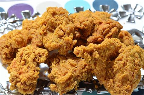 1 ekor ayam negeri, potong 8 bagian. Amy Munirah: Resepi Ayam Goreng Ala-ala KFC style!