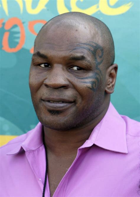 Mike Tyson Aims For Knockout In Vegas Returns To Ear Biting Scene For