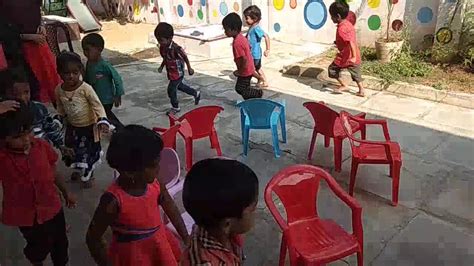 Musical Chairs Game By Cute Chocolate Kids Fastforward Video Youtube