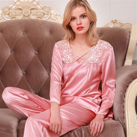New Elegant Luxury Silk Pajamas For Women Solid Embroidery Flower Pyjamas Women Lounge