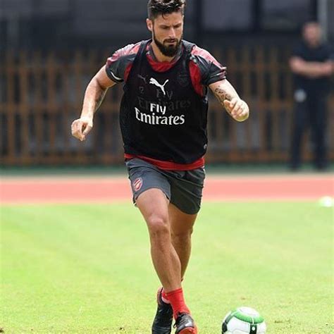 Images can be printed and all profits will go to your choice of charity. Olivier Giroud #ArsenalinShanghai #Gunners #COYG #preseason
