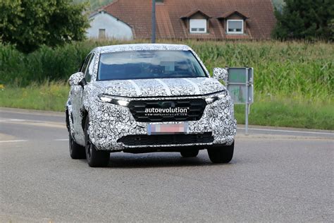 2023 Honda Cr V Spied In Europe Side Reflectors Hint At Possible Us