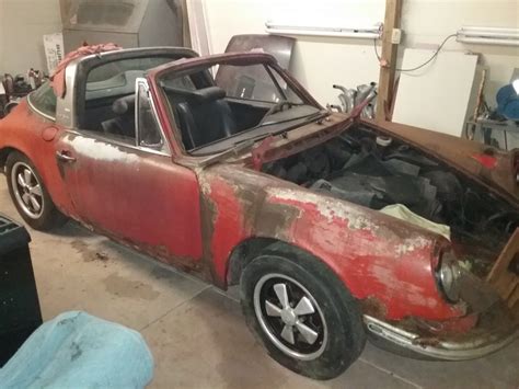 911 Front 2 Barn Finds