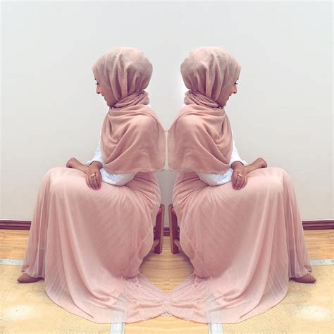 See This Instagram Photo By Desiraindrops 1 284 Likes Hijab Trends