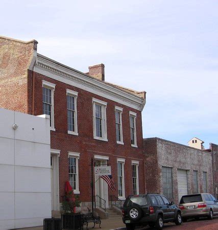 Whether you visit in spring, or in fall during the barbeque on the river festival, you will find lots of fun activities in paducah and excellent house rentals to choose from. Top 25 Things to Do in Paducah, KY on TripAdvisor: Paducah ...