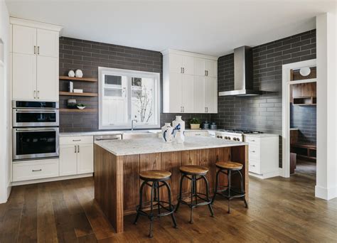 La cocina es el espacio que más objetos y accesorios tiene de toda la casa. 8 ideas para optimizar el almacenaje en tu cocina